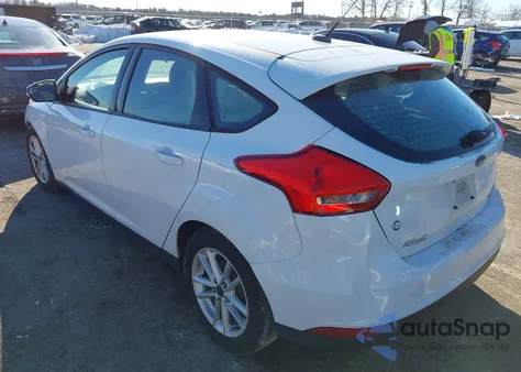 2015 Ford Focus Se из США, поврежденный, VIN 1FADP3K26FL251633